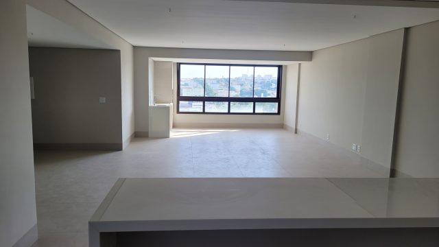 Gaudí Residencial – Apartamentos 4 suítes – Centro