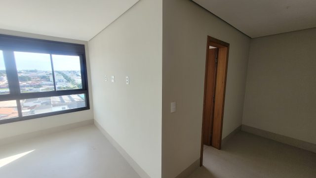 Gaudí Residencial – Apartamentos 4 suítes – Centro