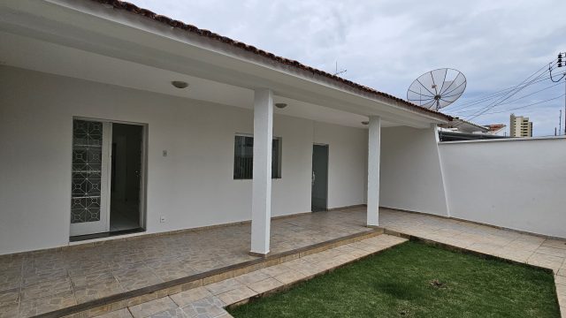 Casa na Rua Cesário Alvim – Centro Patrocínio