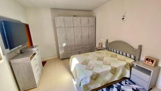 Vende-se Casa no bairro Santo Antônio na cidade de Patrocínio.