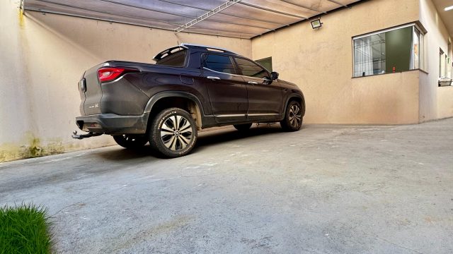 Linda casa situada no bairro Jardim Vitoria na cidade de Patrocínio.